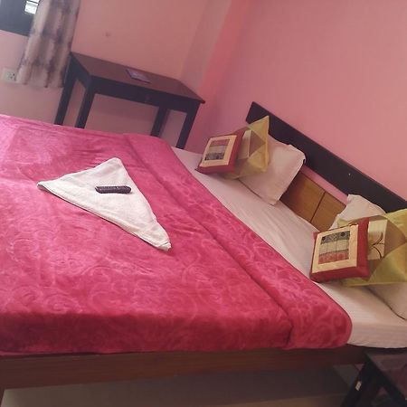 Yatri Guest House New Delhi Exterior foto